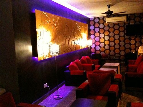 One Motel And Cafe Куа Екстериор снимка