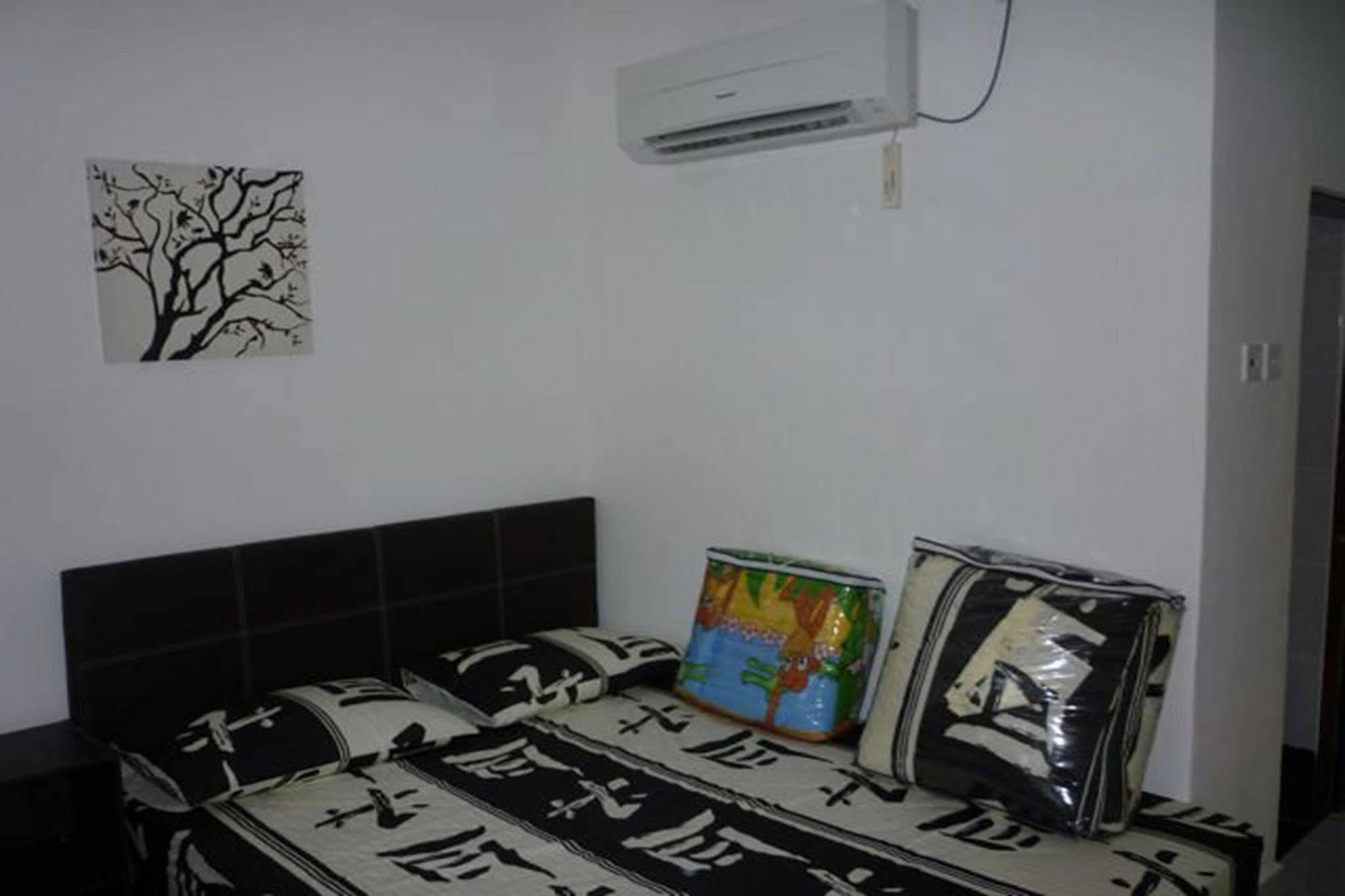 One Motel And Cafe Куа Екстериор снимка